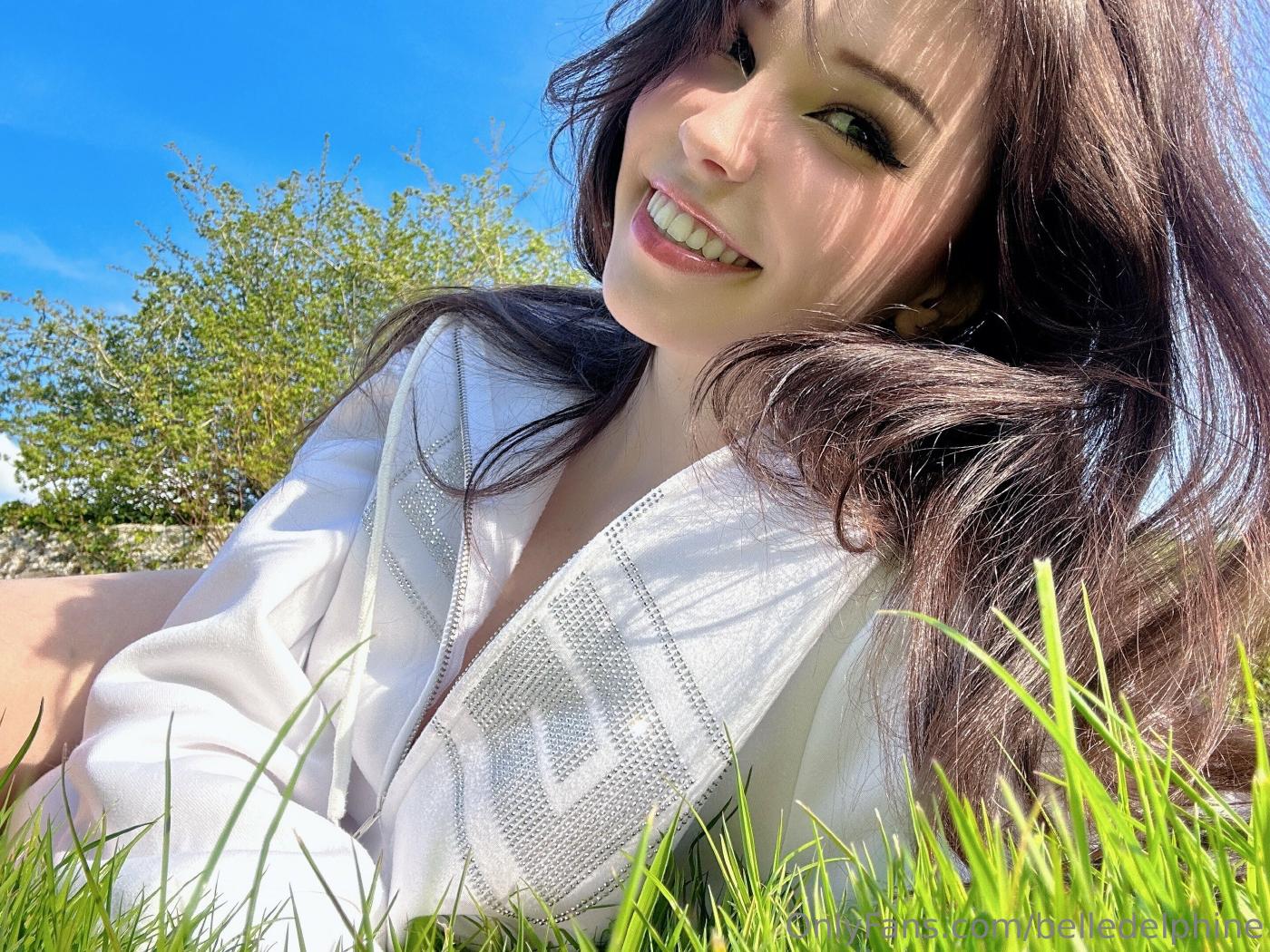 Belle Delphine Naked In The Garden Onlyfans Set Leaked Influencers GoneWild