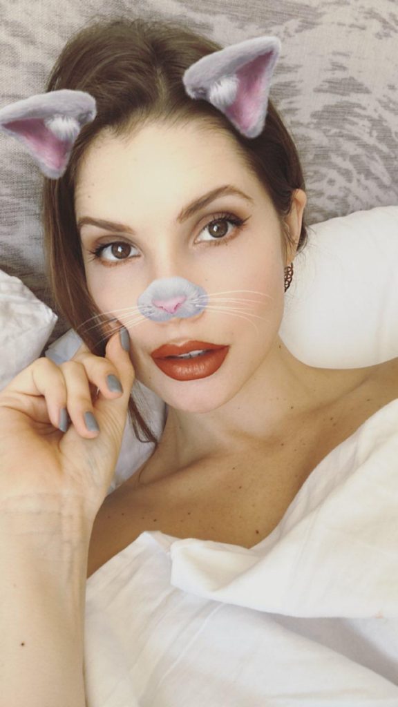Amanda Cerny Sexy Pictures - Influencers Gonewild