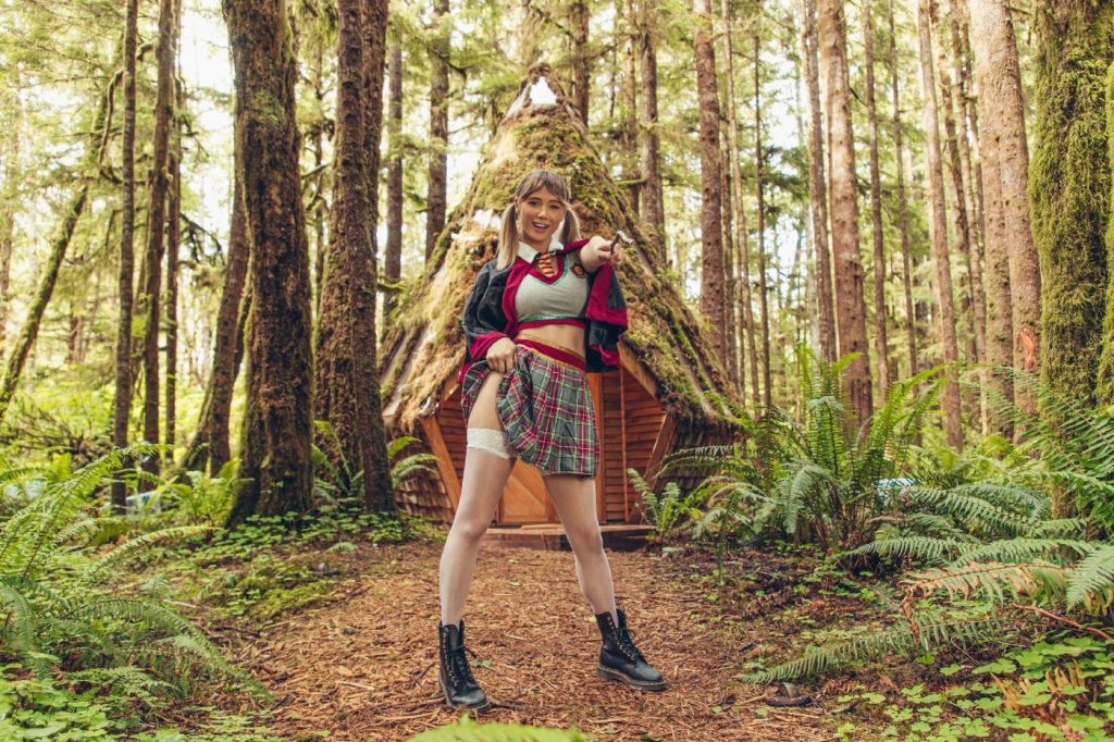 Sara Jean Underwood Hermione Cosplay - Influencers Gonewild