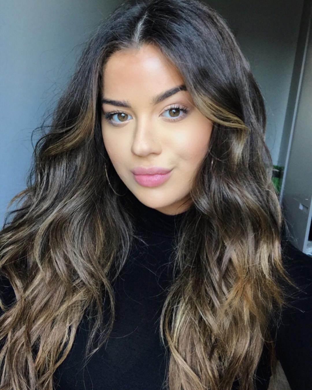 Tessa Brooks Sexy Pictures - Influencers GoneWild