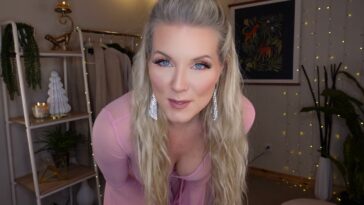 Kat Wonders 25 Days Of Lingerie 2020 Day 22 - Influencers Gonewild