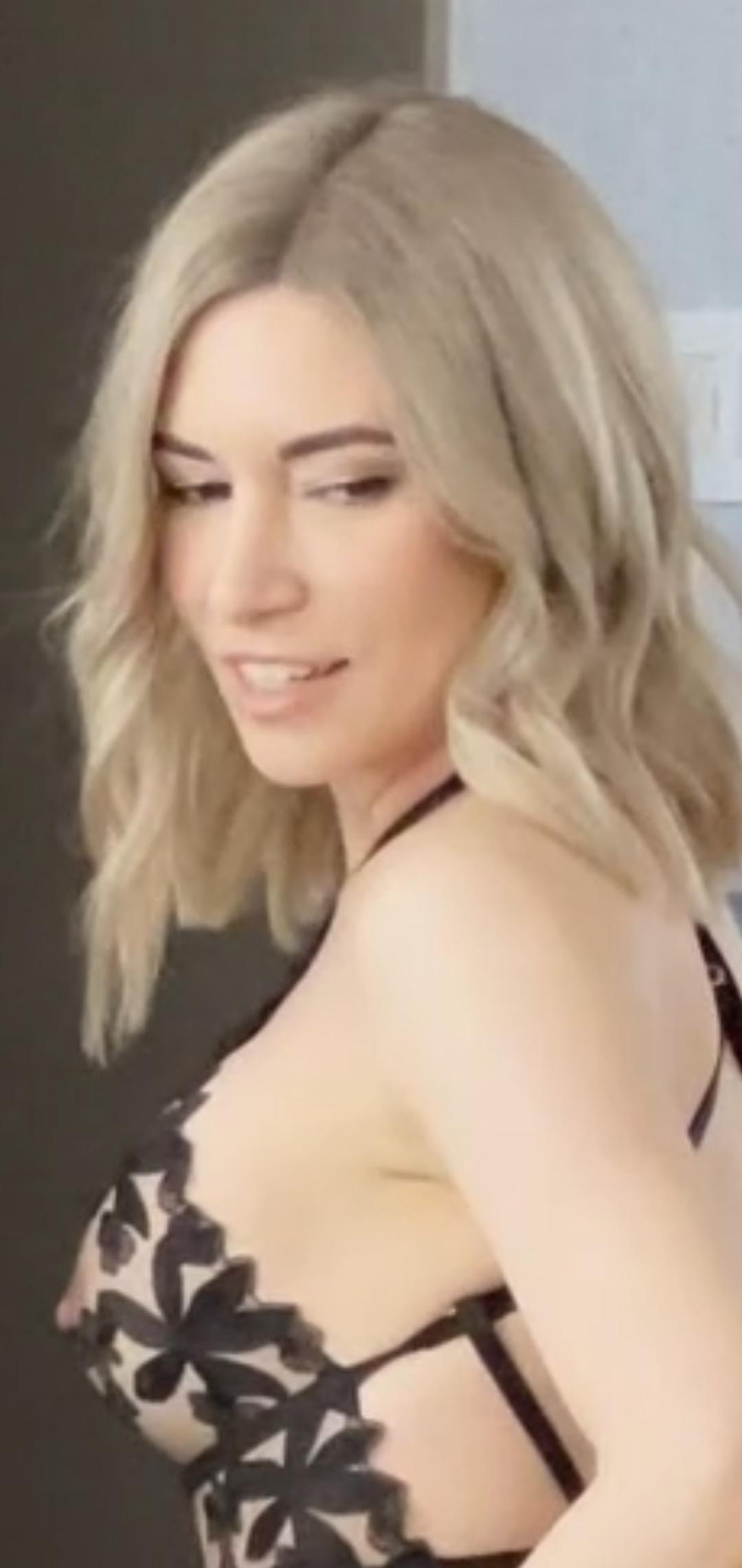 Alinity Nip Slip Onlyfans Video Leaked.