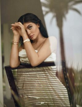 Kylie Jenner Nude Swimsuit Photoshoot Leaked - Influencers Gonewild