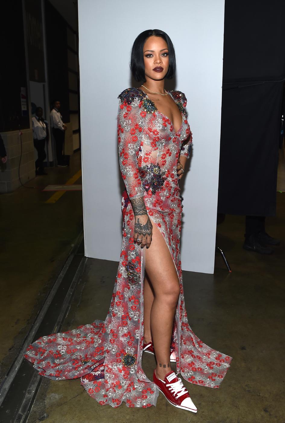 Rihanna Nude Sheer See Through Dress Nip Slip Photos Leaked - Influencers  GoneWild