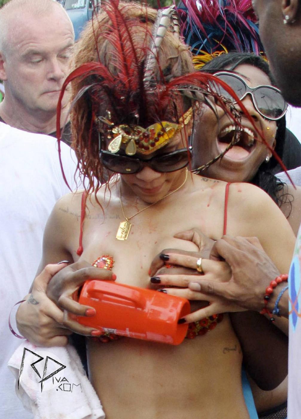 Rihanna Bikini Nip Slip Barbados Festival Photos Leaked - Influencers  GoneWild