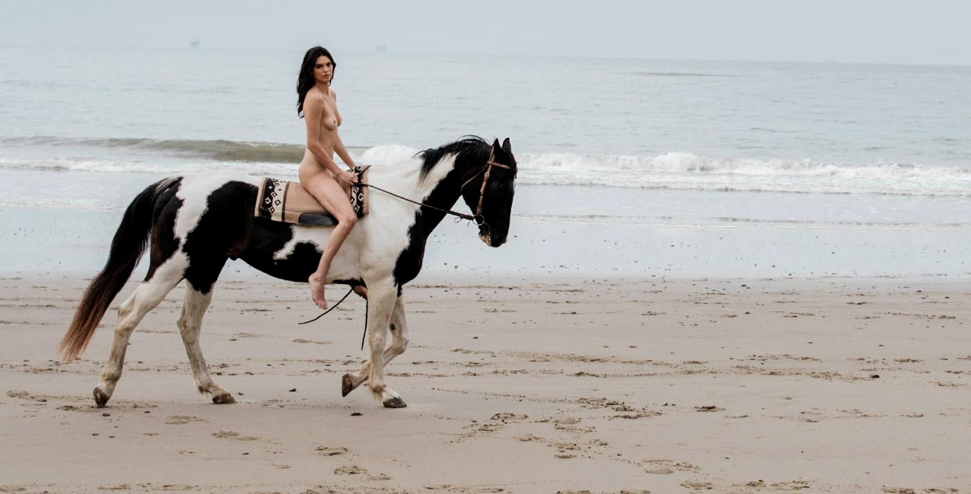 Kendall Jenner Nude Horse Riding Set Leaked - Influencers Gonewild