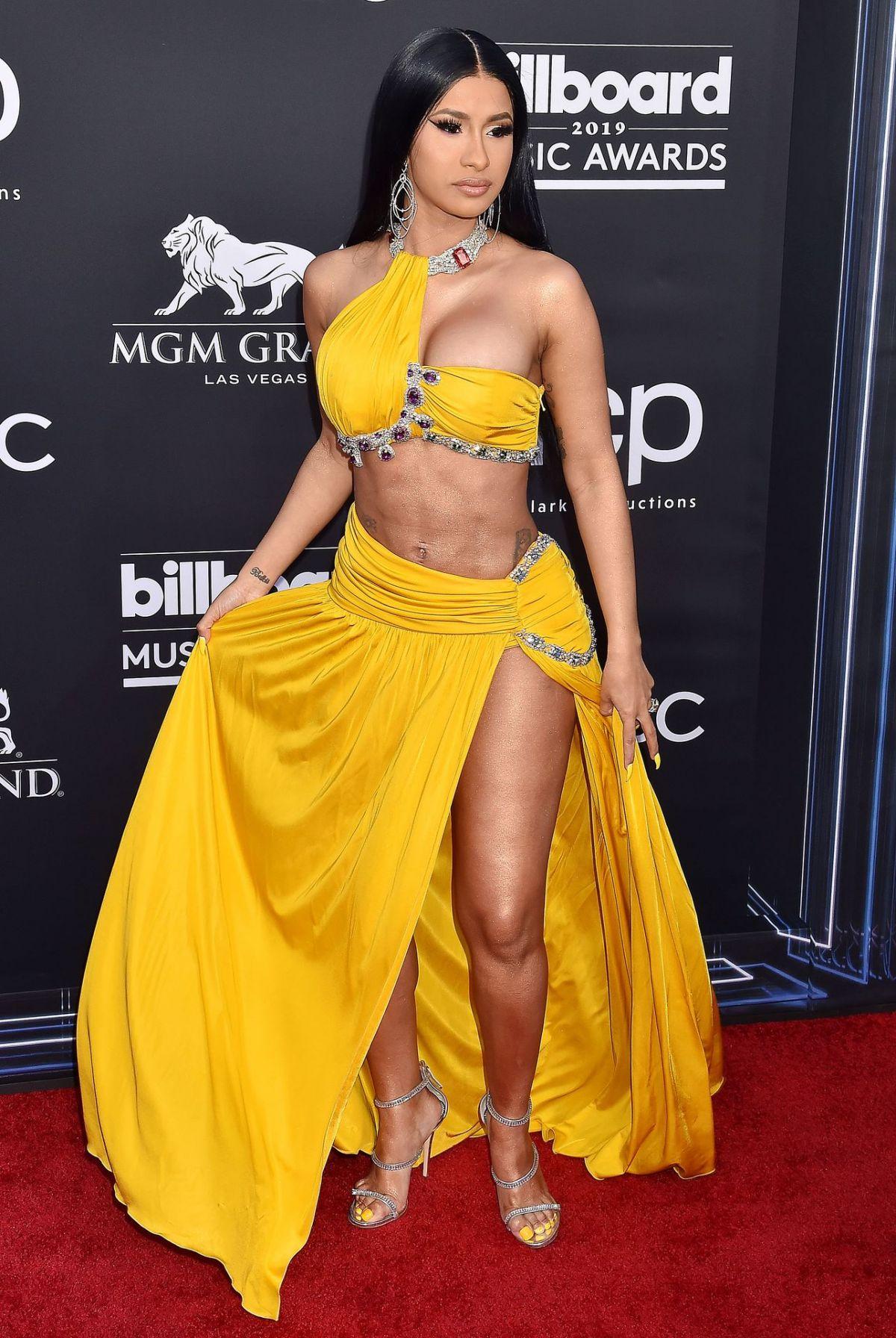 Cardi B Nude Red Carpet Pussy Slip Set Leaked - Influencers GoneWild