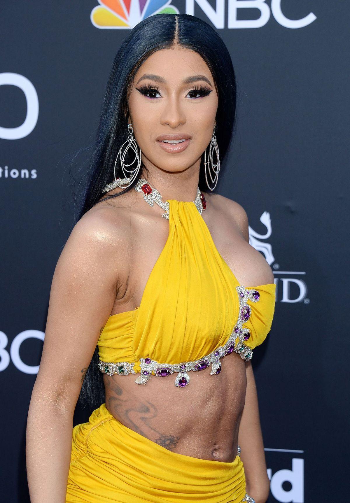 Cardi B Nude Red Carpet Pussy Slip Set Leaked - Influencers GoneWild