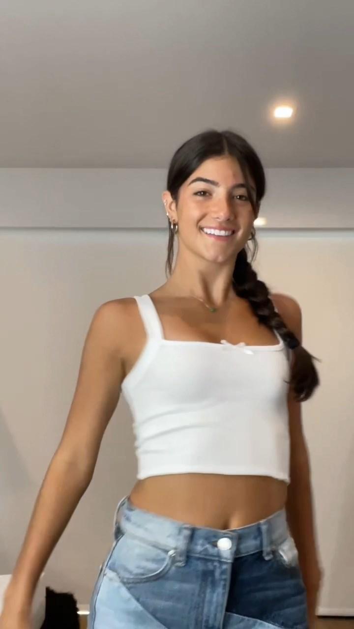 Charli Damelio Sexy Tank Top Dance Video Leaked Influencers Gonewild 