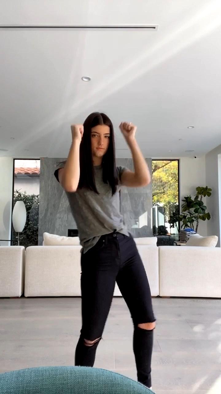 Charli DAmelio Tight Jeans Dance Video Leaked - Influencers GoneWild